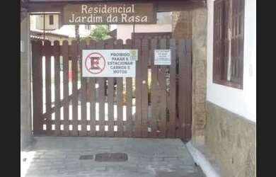 Imagem: A casa em condomínio possui 1 Dormitório, 2 Banheiros, 1 Vaga