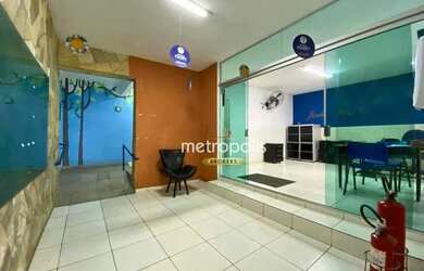 Imagem: O depósito possui 1 Vaga na garagem, 329m² de Área, Imóvel