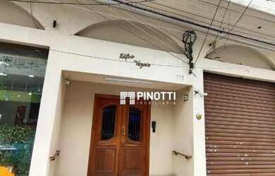 Imagem: O apartamento possui 2 Dormitórios, 2 Banheiros, 98m² de Área