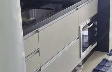 Imagem: O apartamento possui 2 Dormitórios, 2 Banheiros, 1 Vaga na