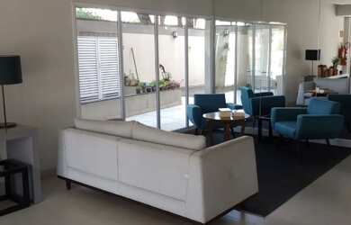 Imagem: O apartamento possui 1 Dormitório, 1 Banheiro, 1 Vaga na garagem