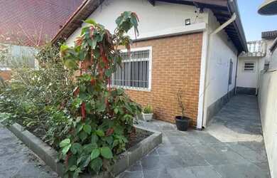 Imagem 3: IMPERDÍVEL. Casa Grande, 4 quartos, próximo à praia e comércios, R$...