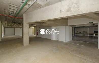 Imagem 3: Vila da Serra - Loja para aluguel na Anuar Donato