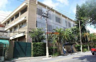 Imagem: O depósito possui 5 Vagas na garagem, 4.000m² de Área e