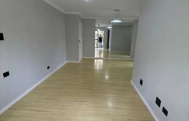 Imagem: O apartamento possui 3 Dormitórios, 2 Banheiros, 1 Vaga na