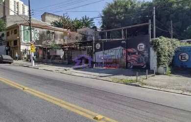 Imagem: O terreno possui 1.375m² de Área e está localizado em Vila