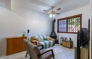 Imagem 2: Casa em Hípica. Ar-condicionado, Lareira, 2 Vagas na garageme3 Dormitórios