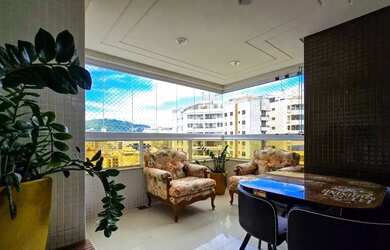 Imagem: O apartamento possui 3 Dormitórios, 4 Banheiros, 3 Vagas na