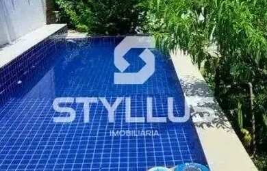 Imagem: A casa em condomínio possui 3 Dormitórios, 5 Banheiros, 3