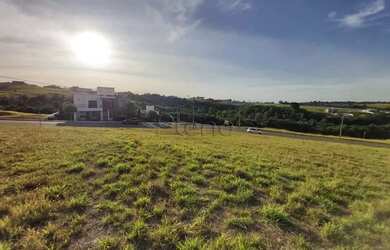 Imagem: O terreno possui 1200m² de Área e está localizado em Parque