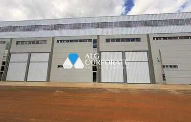 Imagem: O depósito possui 5 Vagas na garagem, 2.800m² de Área e