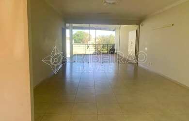 Imagem: A casa à venda possui 3 Dormitórios, 4 Banheiros, 4 Vagas