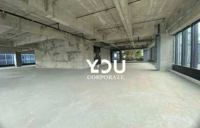 Imagem: O depósito possui 5 Vagas na garagem, 1.980m² de Área e