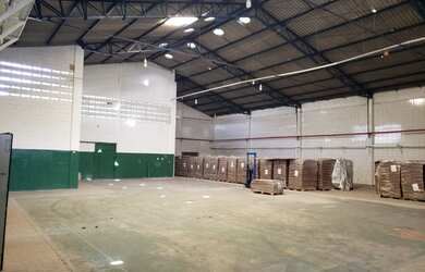 Imagem 1: Galpão/Depósito/Armazém para venda com 999 metros quadrados