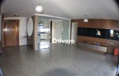 Imagem: O apartamento possui 4 Dormitórios, 5 Banheiros, 4 Vagas na