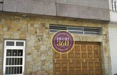 Imagem: A casa possui 4 Dormitórios, 5 Banheiros, 3 Vagas na garagem