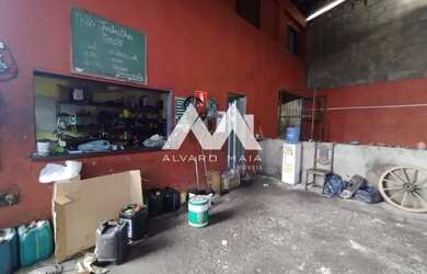 Imagem: A casa possui 2 Dormitórios, 4 Banheiros, 3 Vagas na garagem