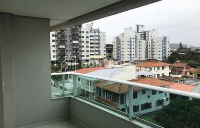 Imagem: O apartamento possui 3 Dormitórios, 2 Banheiros, 1 Vaga na