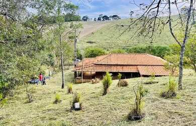 Imagem 10: Chácara de 2.000m2 com Casa (Agua+Luz) a 10km de Cons. Lafaiete - R$275.000,00