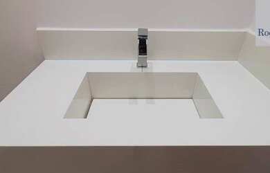 Imagem: A casa em condomínio possui 3 Dormitórios, 5 Banheiros, 4