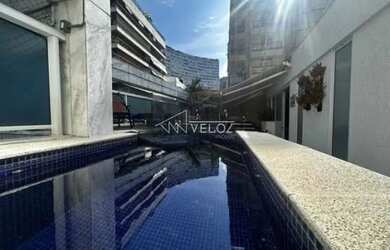 Imagem: O apartamento na cobertura possui 3 Dormitórios, 5 Banheiros