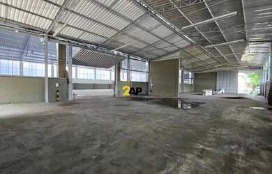 Imagem 4: Locação de Galpão Comercial de 3.900m² com 5 Banheiros no Parque Novo...