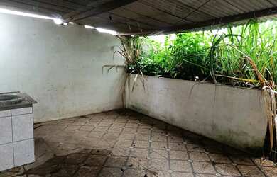 Imagem 4: Ponto comercial com duas casas