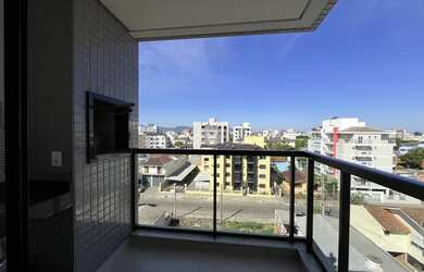 Imagem 8: 2 Dormitórios em Camobi. Churrasqueira, Ar-condicionado, Lareirae1 Vaga...