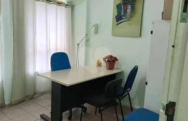 Imagem: O depósito possui 22m² de Área e está localizado em Tijuca