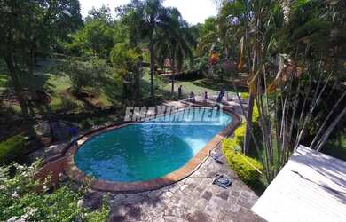 Imagem 11: Sítio á venda com 5 Quartos sendo 5 suítes em Mairinque-SP