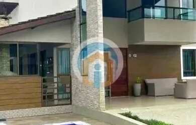 Imagem: A casa em condomínio possui 5 Dormitórios, 5 Banheiros, 4