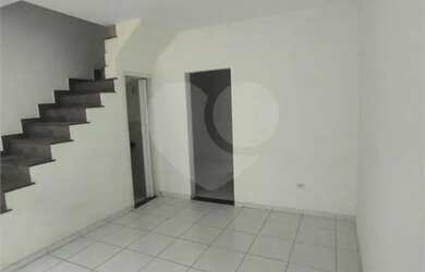 Imagem: Condomínio com 2 quartos para locação em Cidade Patriarca