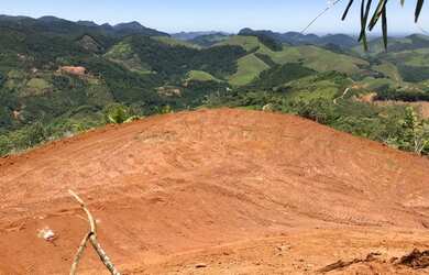 Imagem: A chácara possui Vista para o mar e está localizado em Domingos