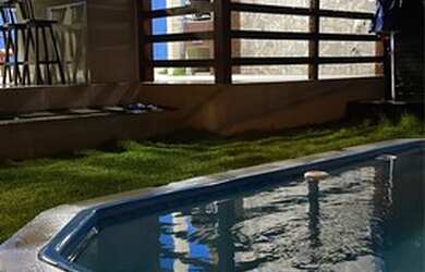 Imagem: A casa à venda possui 5 Dormitórios, 5 Banheiros, 4 Vagas