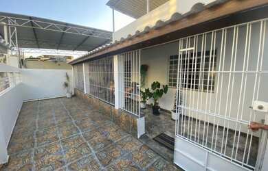 Imagem 1: Vendo Casa na Cehab, 2 quartos, 2 banheiros, Terraço, Quintal gigante