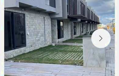 Imagem: A casa em condomínio possui 3 Dormitórios, 4 Banheiros, 2