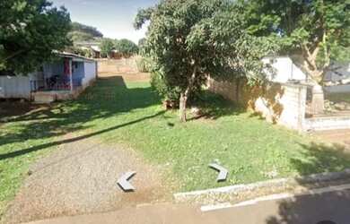 Imagem: A casa possui 2 Dormitórios, 1 Banheiro, 360m² de Área e