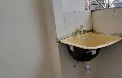 Imagem: A kitnet possui 1 Dormitório, 1 Banheiro, 5m² de Área e