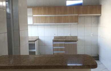 Imagem: O apartamento possui 3 Dormitórios, 2 Banheiros, Imóvel mobiliado