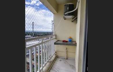 Imagem: O apartamento possui 2 Dormitórios, 2 Banheiros, 1 Vaga na