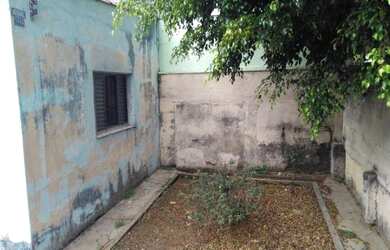 Imagem: O terreno possui 400m² de Área e está localizado em Campestre