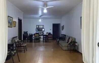 Imagem 6: Apto na Oswaldo cruz no Boqueirão 250 M2 com 4 dorms, 4 banheiros e 2...