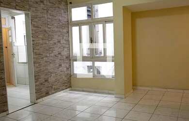 Imagem: O apartamento para alugar possui 2 Dormitórios, 2 Banheiros