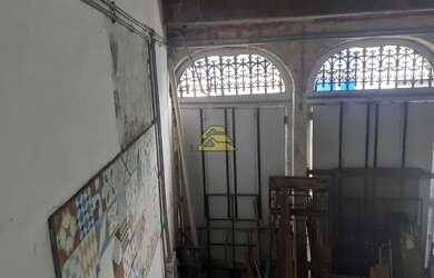 Imagem 14: Saúde Sobrado. 198m² de Áreae4 Banheiros