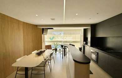 Imagem: O apartamento possui 3 Dormitórios, 3 Banheiros, 2 Vagas na