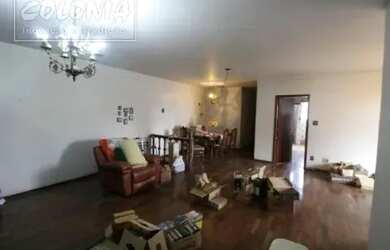 Imagem: O apartamento possui 3 Dormitórios, 3 Banheiros, 2 Vagas na