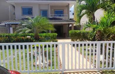 Imagem: A casa em condomínio possui 4 Dormitórios, 5 Banheiros, 4