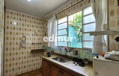 Imagem 12: Imóvel para aluguel tem 280 metros quadrados com 3 quartos em Vila Lutécia...