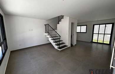 Imagem 5: Sobrado com 3 dormitórios à venda, 147 m² por R$ 739.000,00 - Pilarzinho - Curitiba/PR