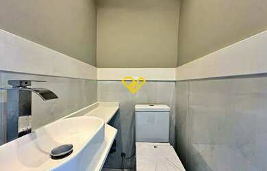 Imagem 6: Casa Triplex com 4 Quartos para Alugar em Santos/SP